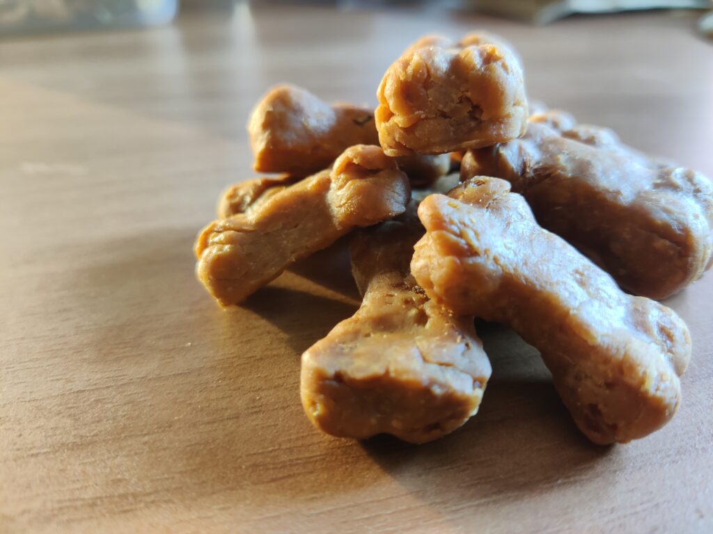 recette pour réaliser des biscuit à la sardine pour les chiens